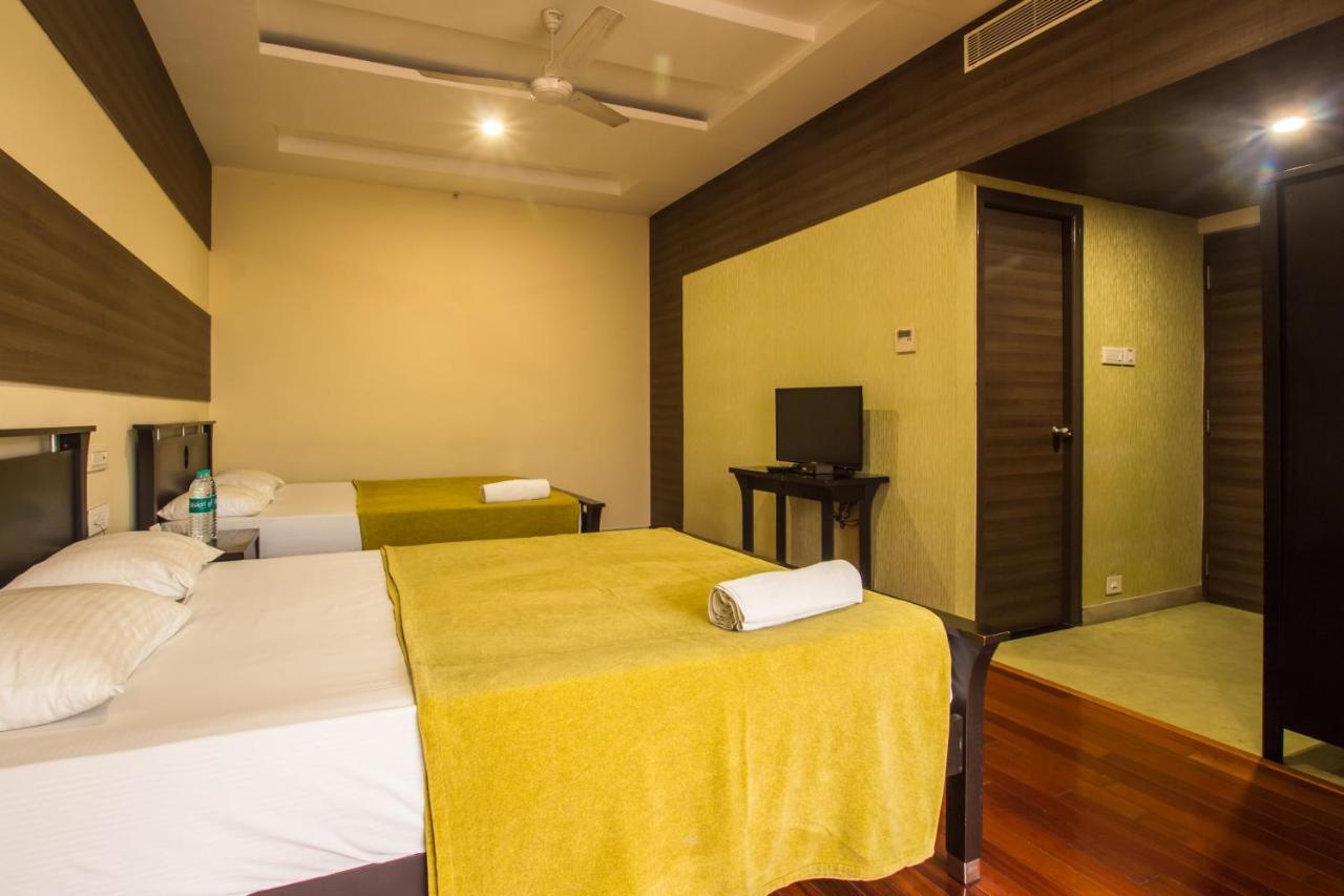 Siesta Star T. Nagar Hotell Chennai Exteriör bild