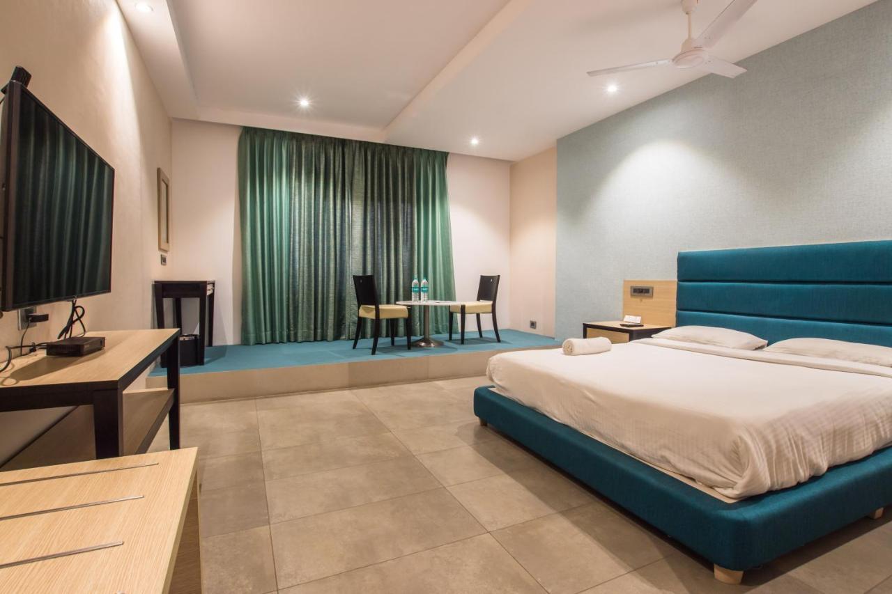 Siesta Star T. Nagar Hotell Chennai Exteriör bild